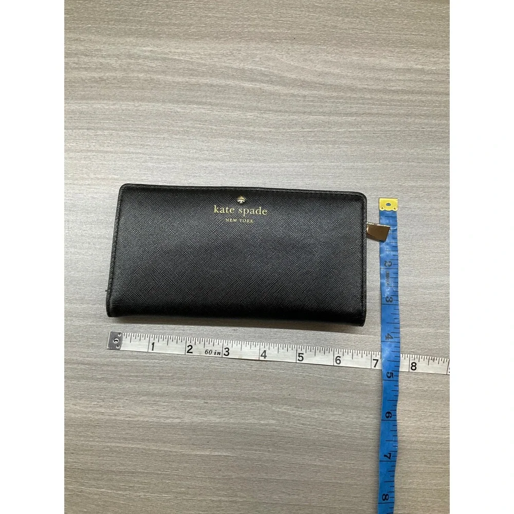 KATE SPADE NEW YORK CEDAR STREET BIFOLD STACY WALLET IN BLACK